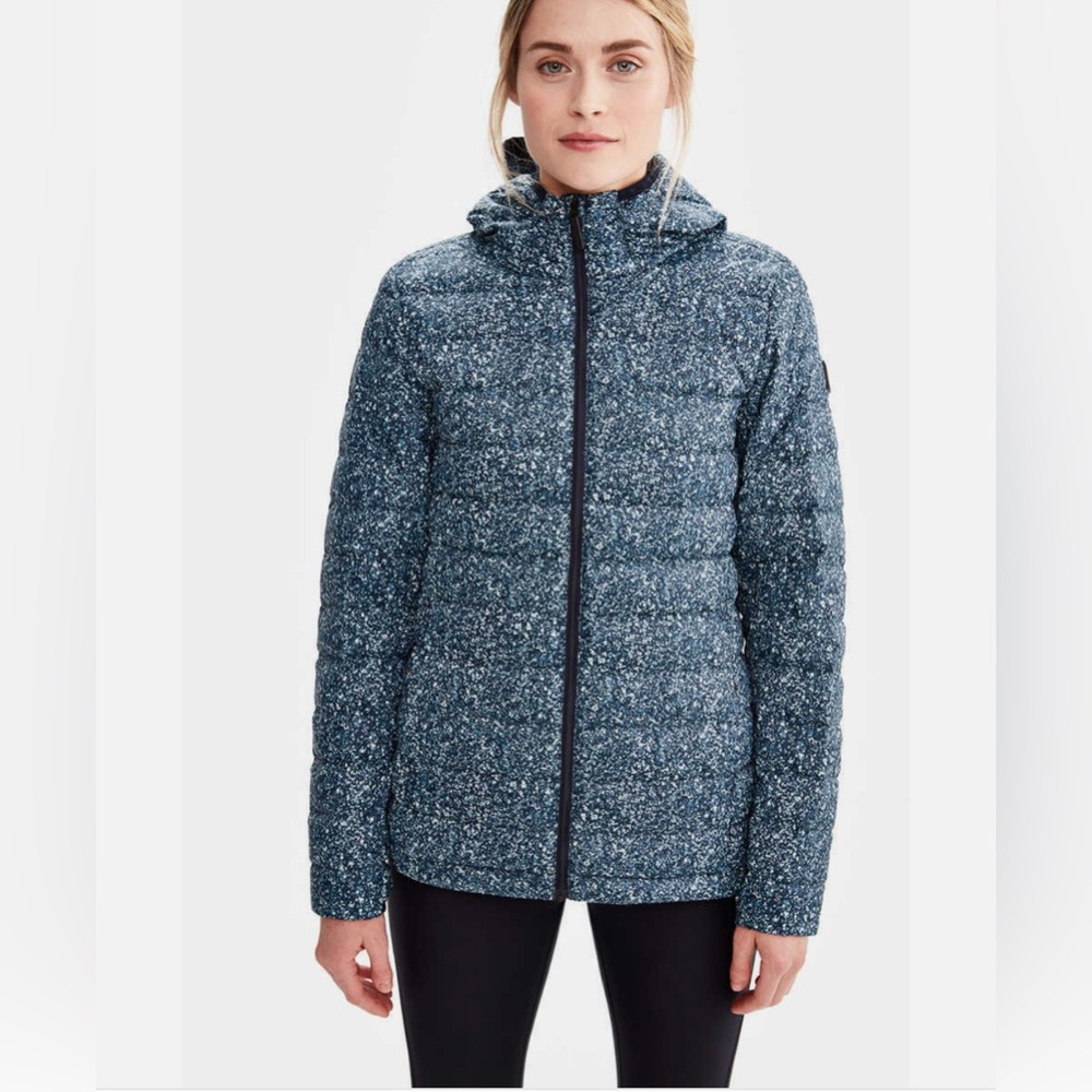 Lole Emeline AOP Packable Duck Down Jacket in Dailily‎ Granit Blue Speckled.